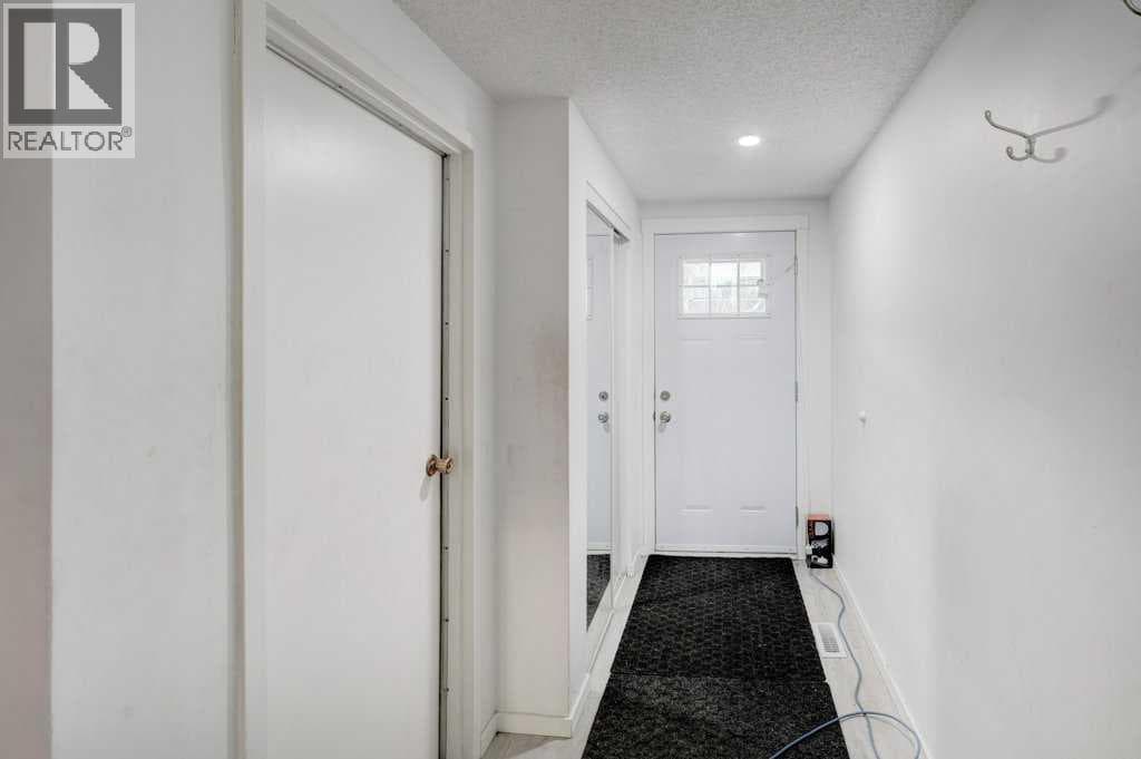 1420 Ranchlands Road NW — photo 4