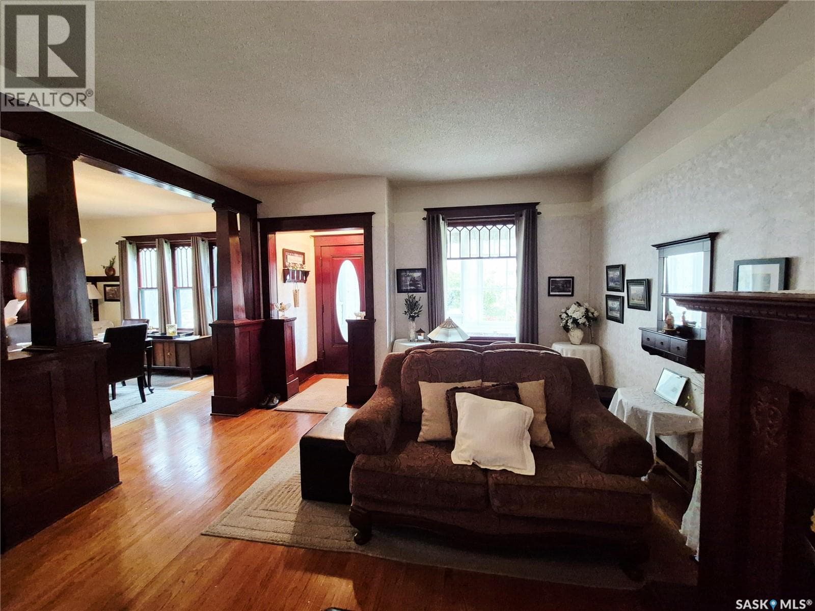 244 3rd AVENUE NW — photo 4