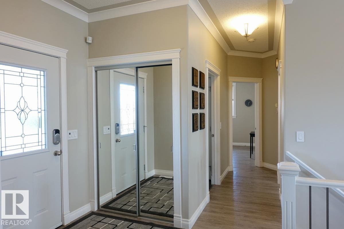 243 GREENFIELD WY — photo 4