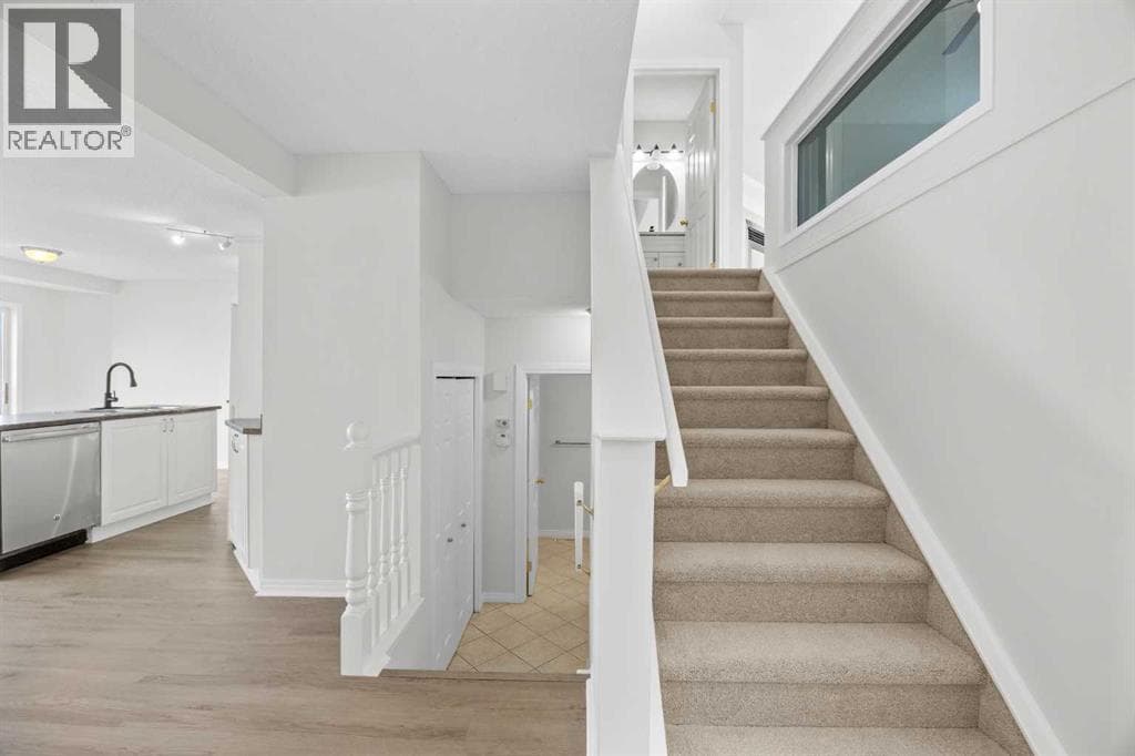 289 Hidden Spring Green NW — photo 3