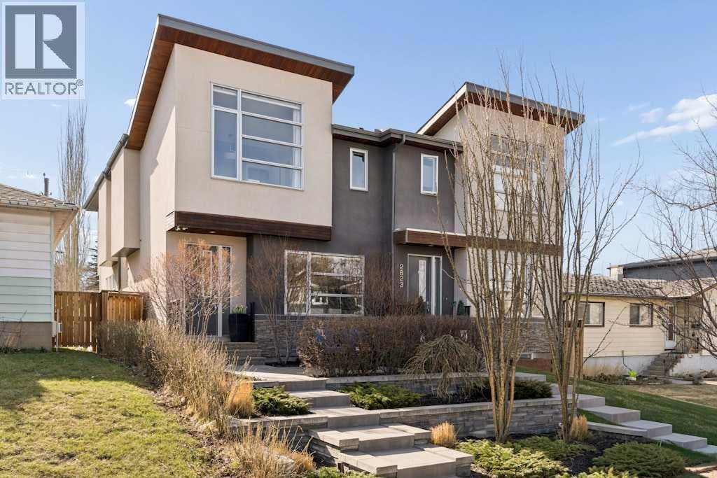 2825 35 Street SW — photo 2