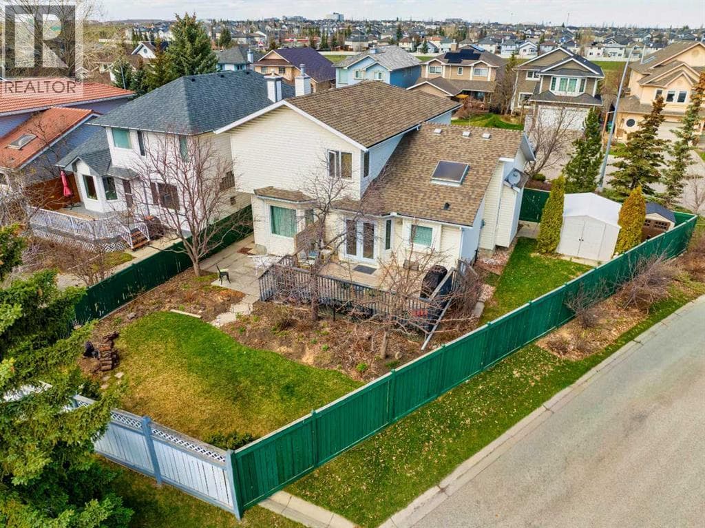 110 Arbour Ridge Heights NW — photo 2