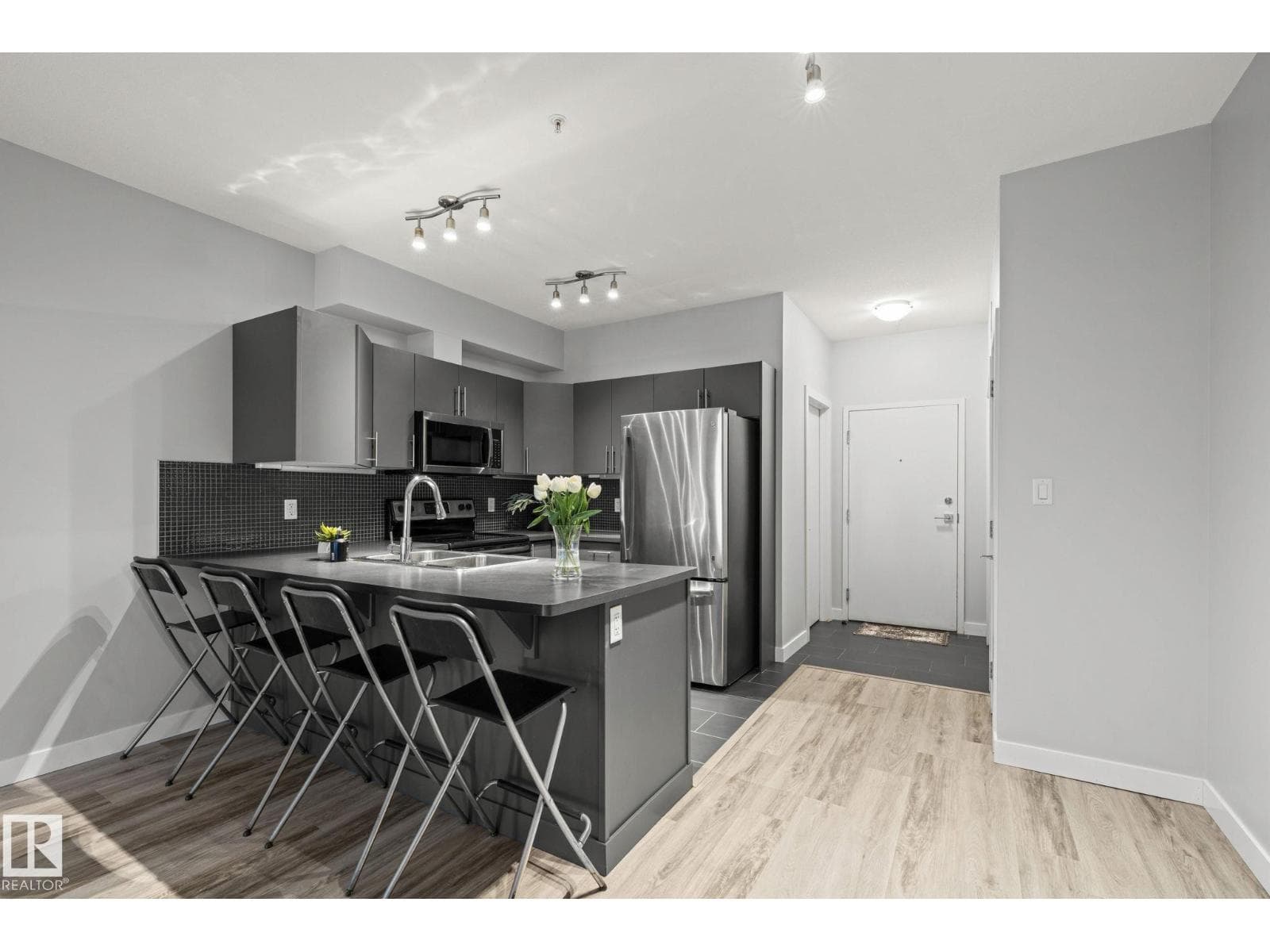 #306 10611 117 ST NW — photo 5
