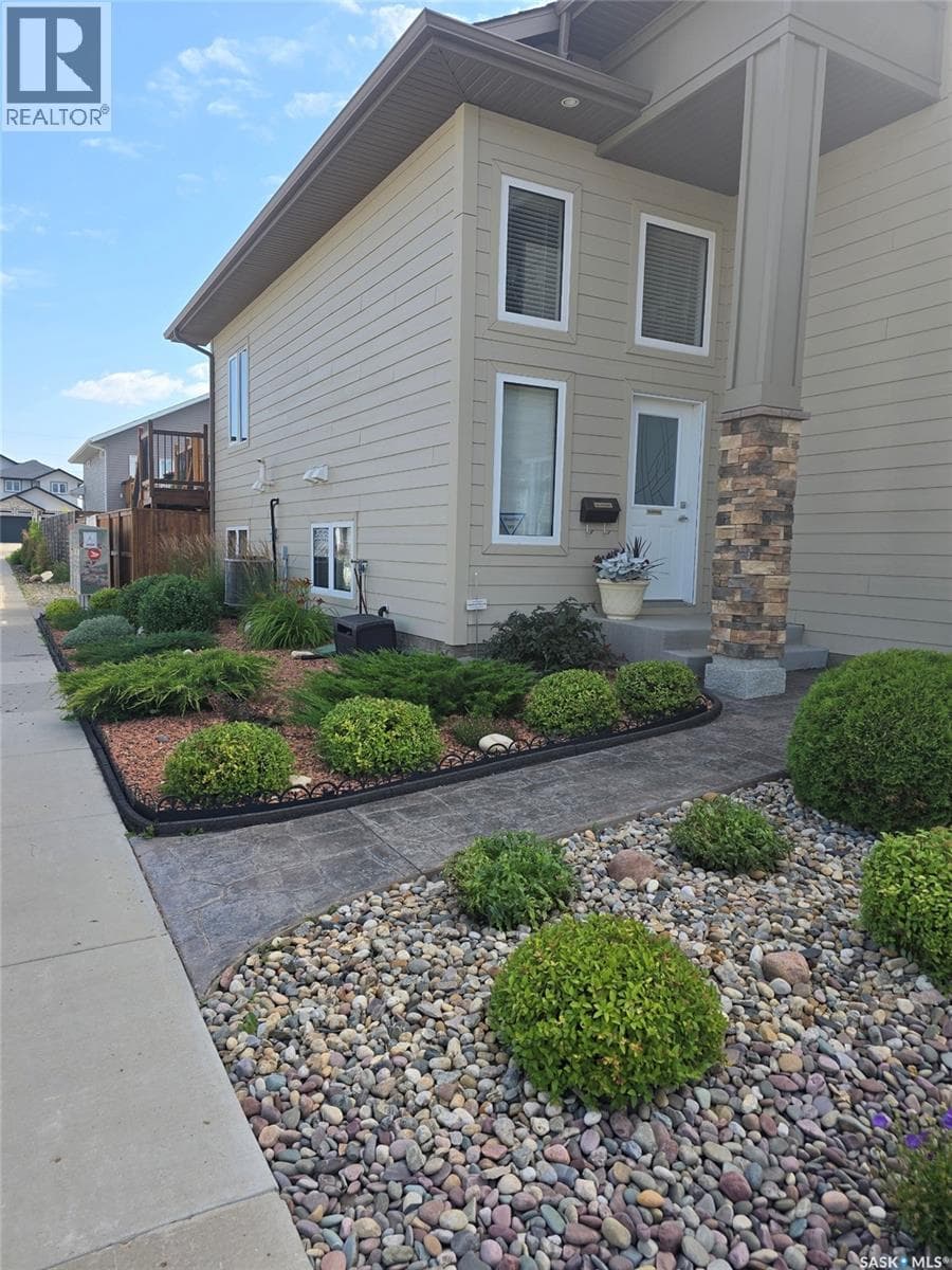 935 Glacial Shores MANOR — photo 4