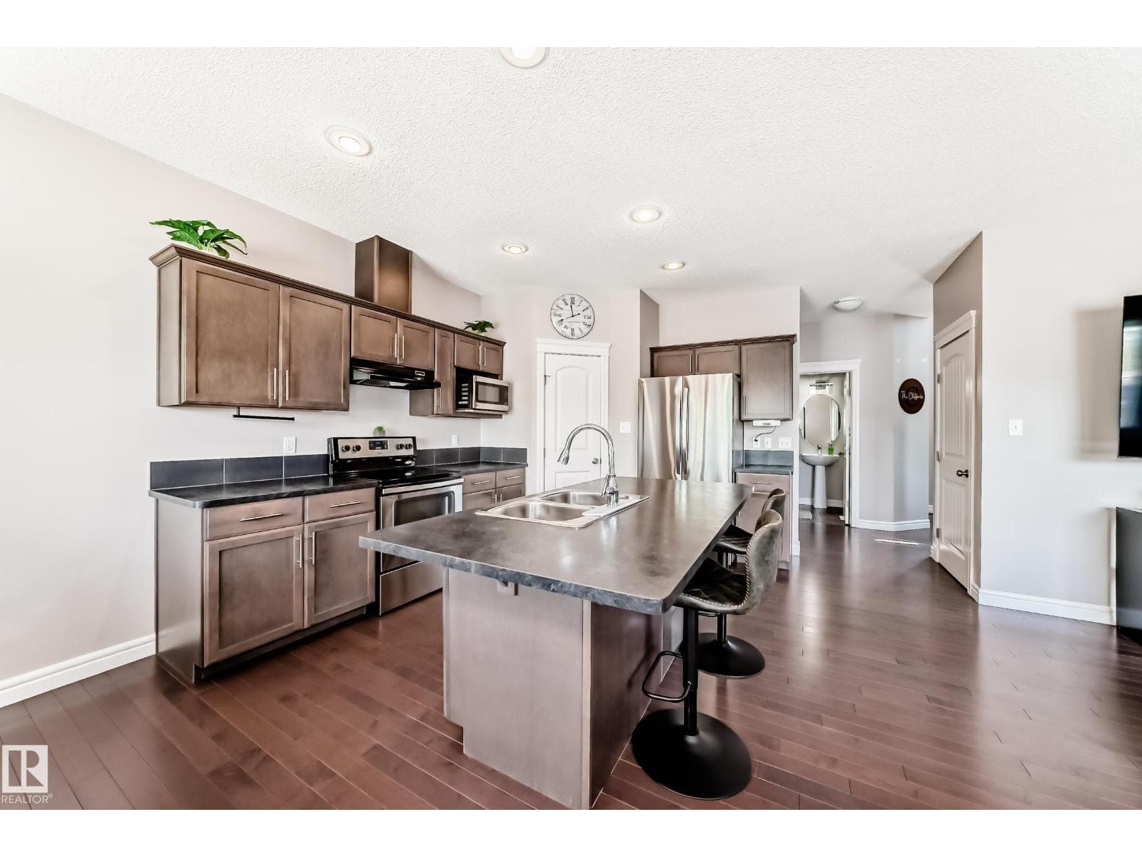57 MEADOWLAND CR — photo 2
