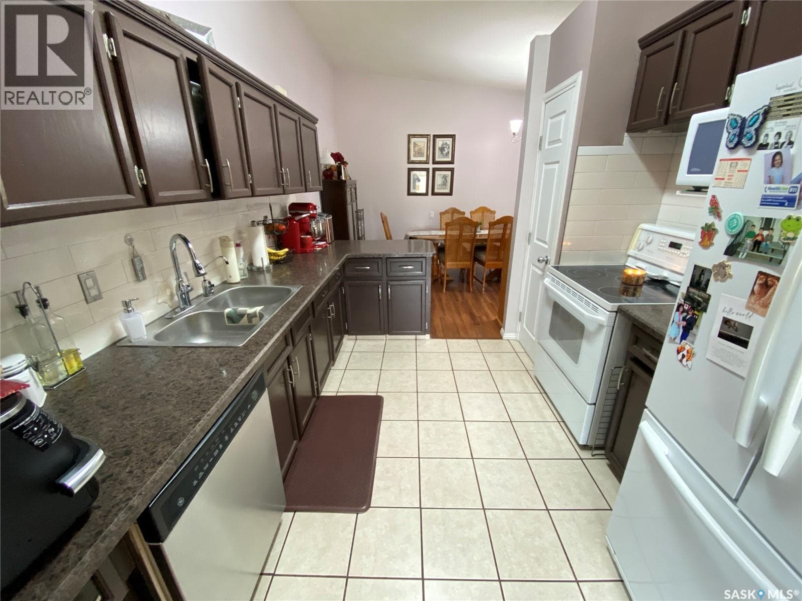 2 544 Circlebrooke DRIVE — photo 3