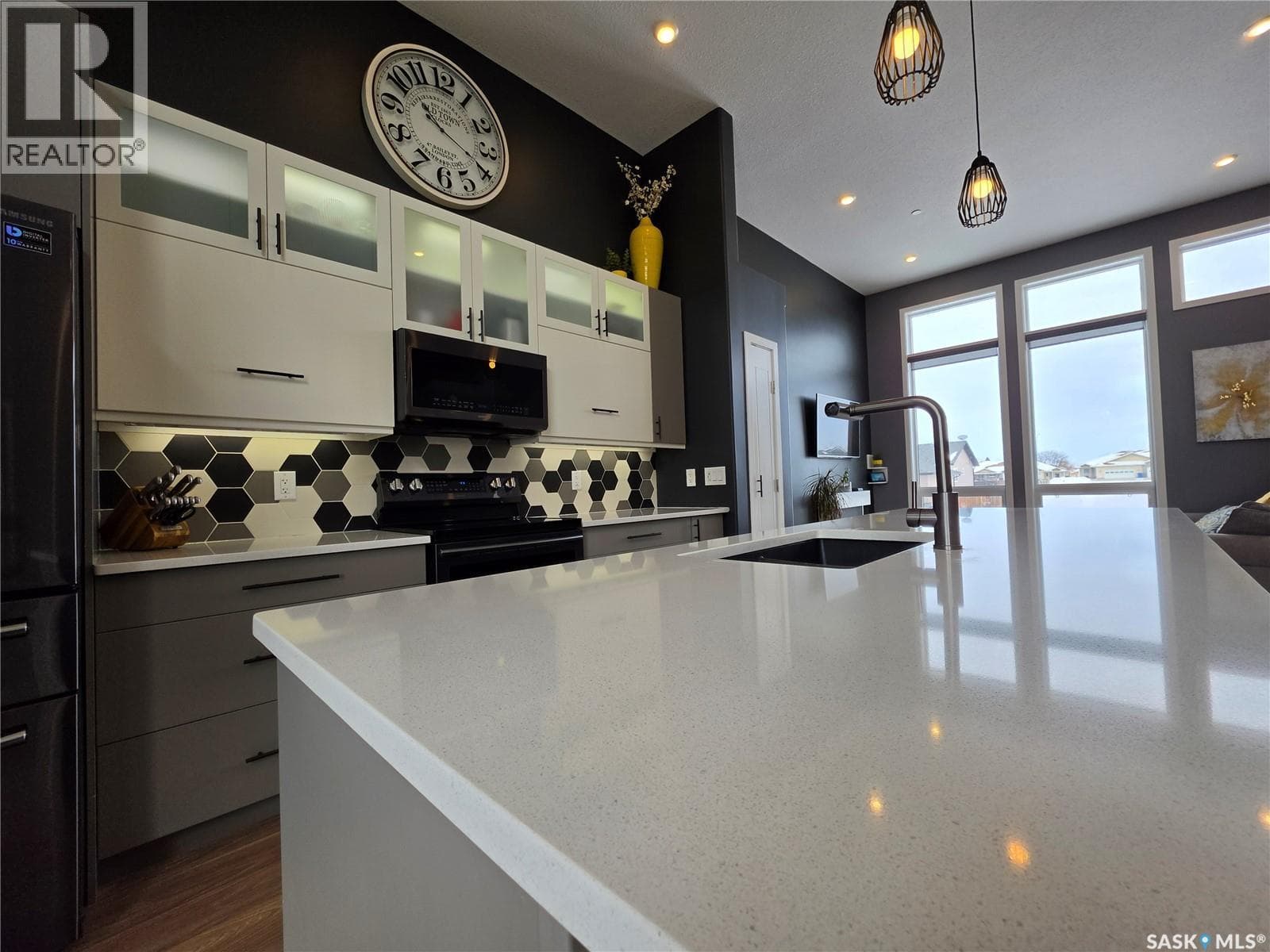 9 Carl DRIVE — photo 4