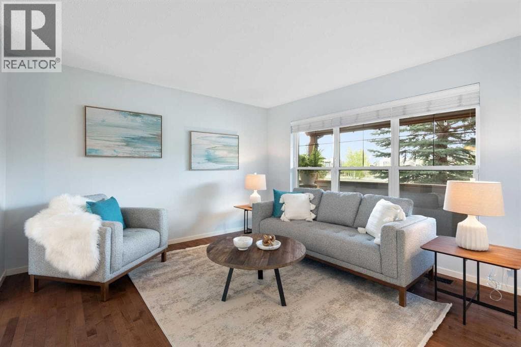 35 Walden Terrace SE — photo 2