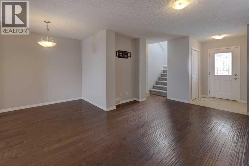 16 Fireside Way — photo 3