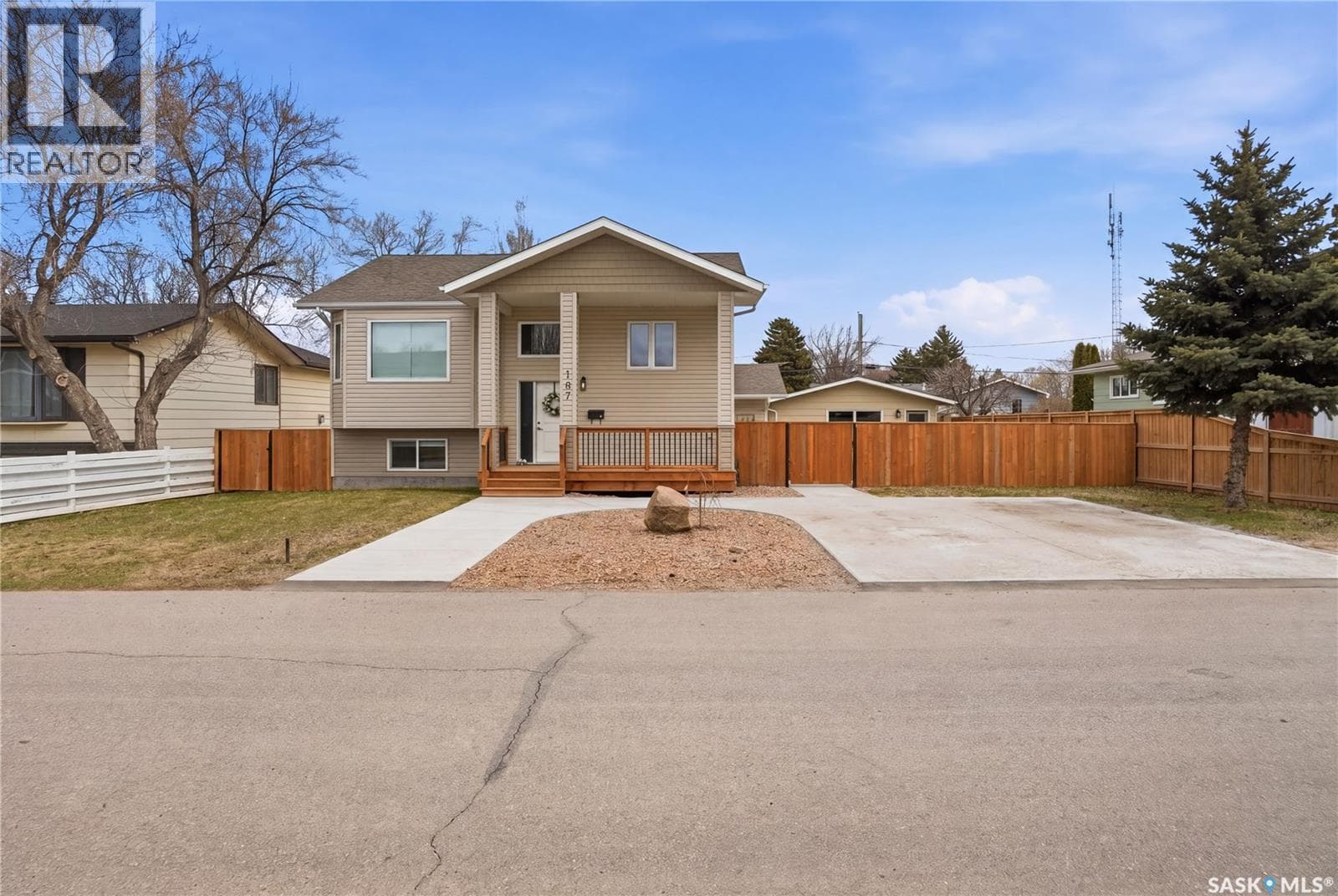 107 Valleyview DRIVE — photo 3