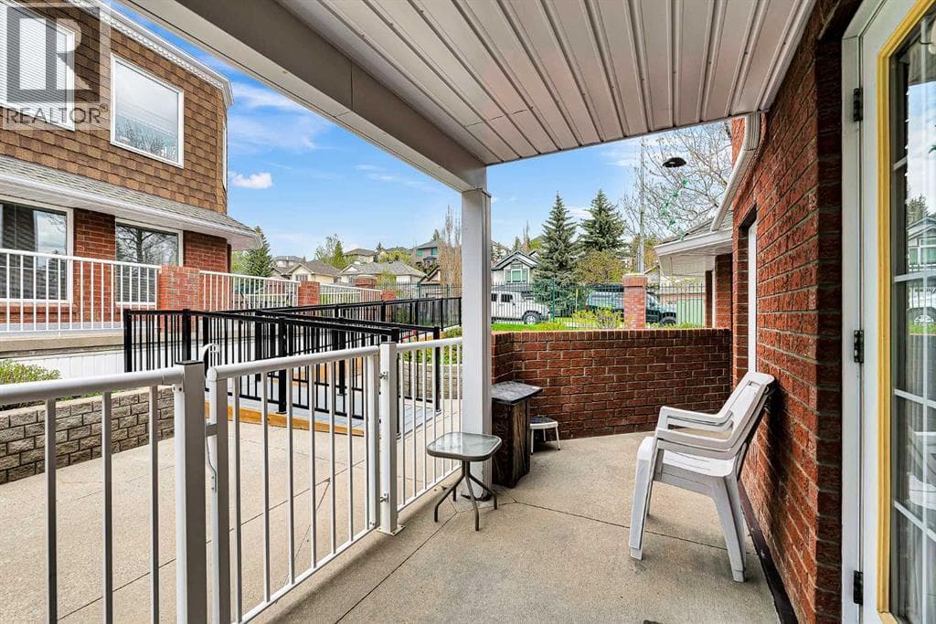 3206, 3206 Sienna Park Green SW — photo 5