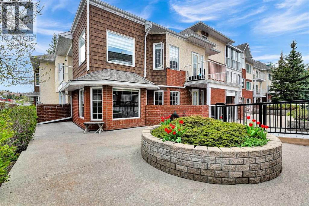 3206, 3206 Sienna Park Green SW — photo 3