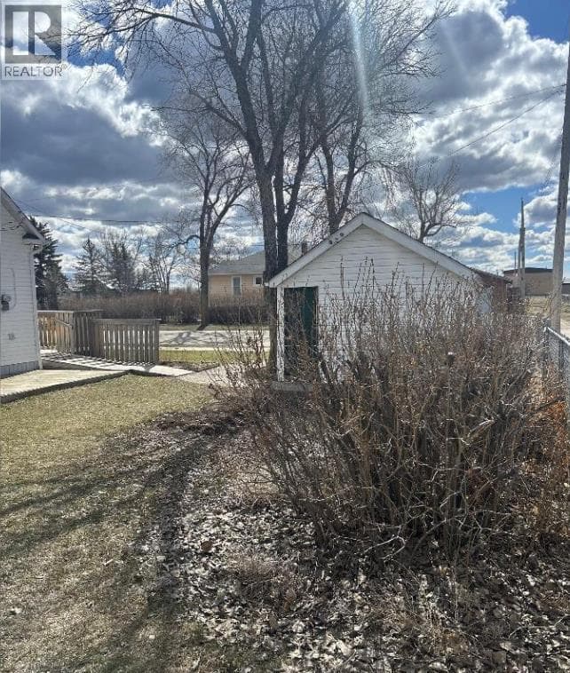 204 Grand Avenue — photo 4
