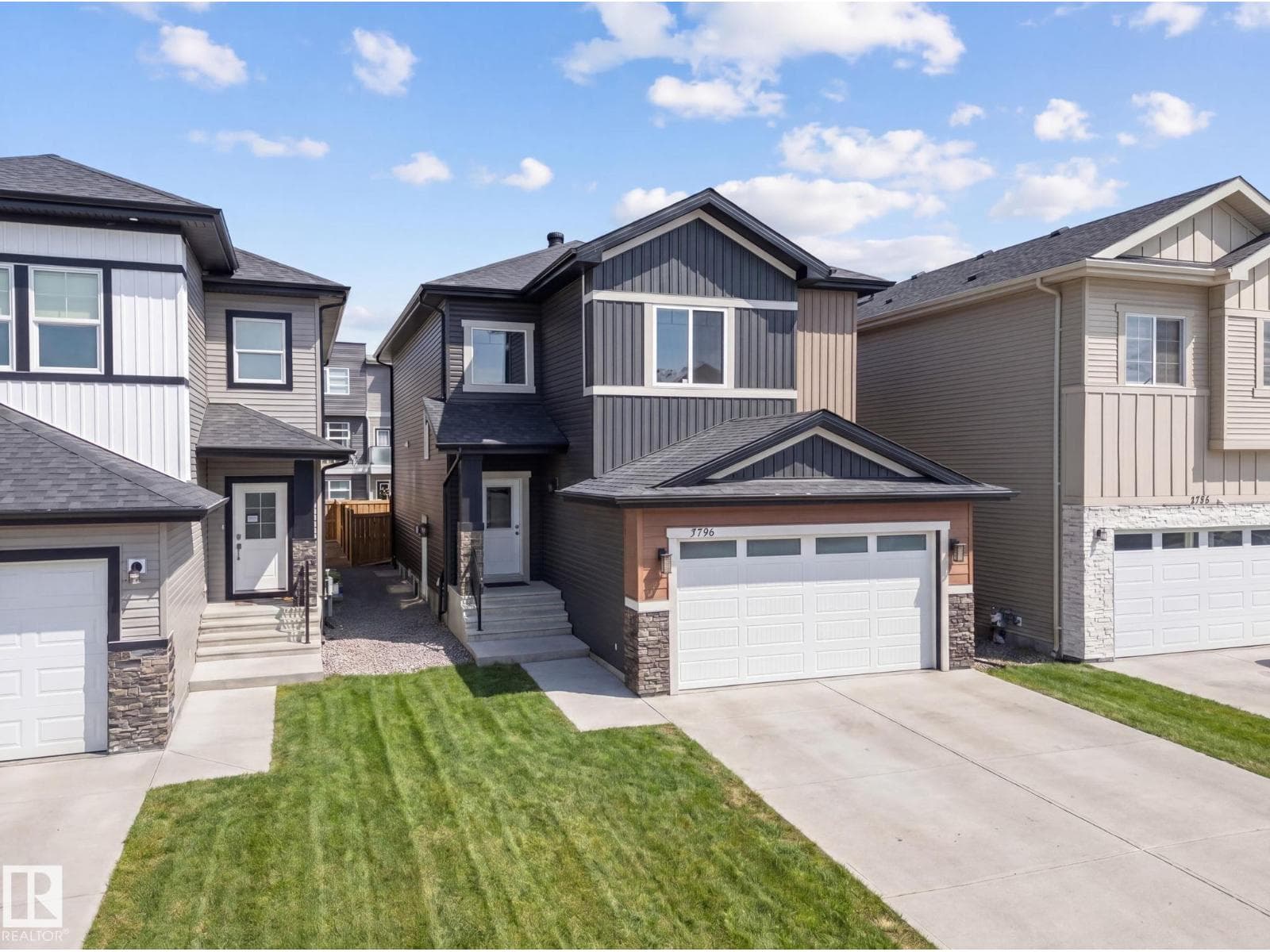 5736 176 AV NW — photo 3