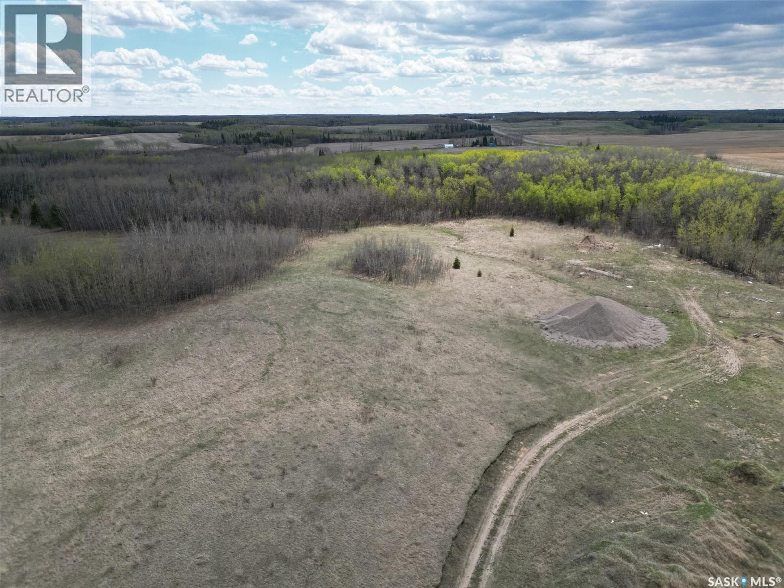 98.7 Acre Aggregate Land 6 miles south Spiritwood — photo 5