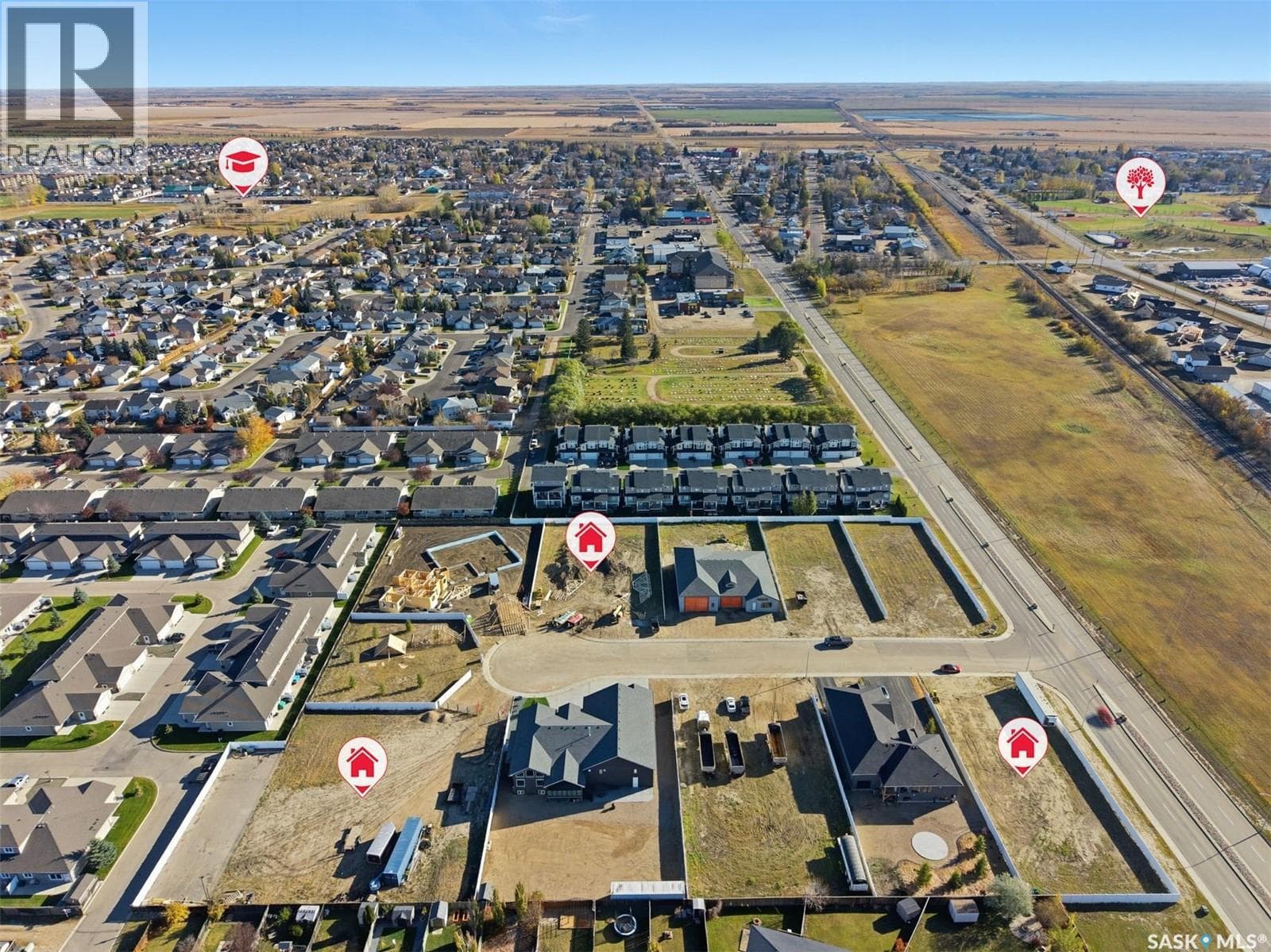 1 Loewen COURT — photo 4