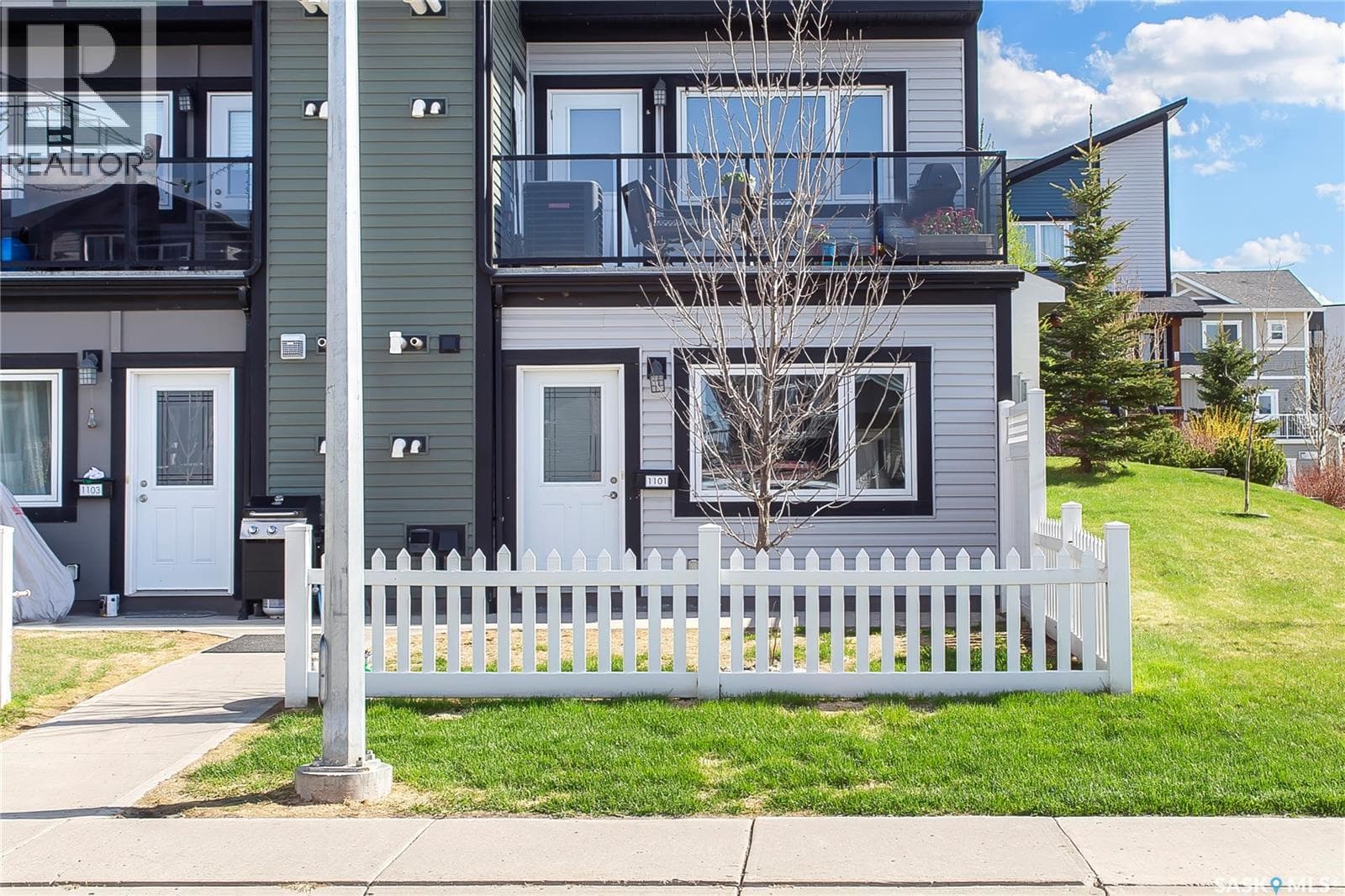 1101 130 Marlatte CRESCENT — photo 3