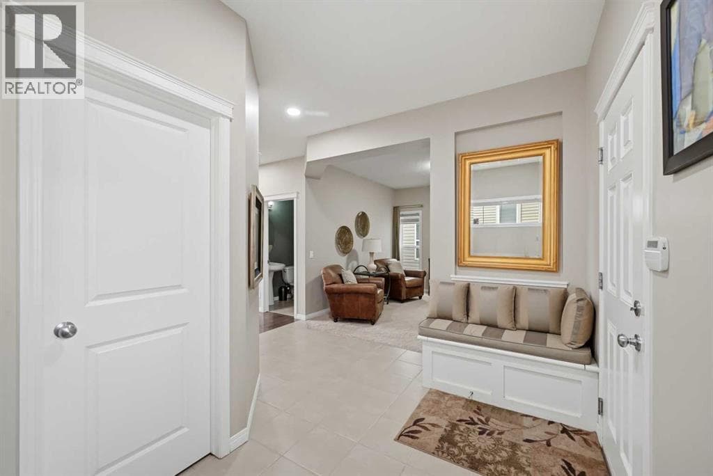 156 Skyview Shores Manor NE — photo 4