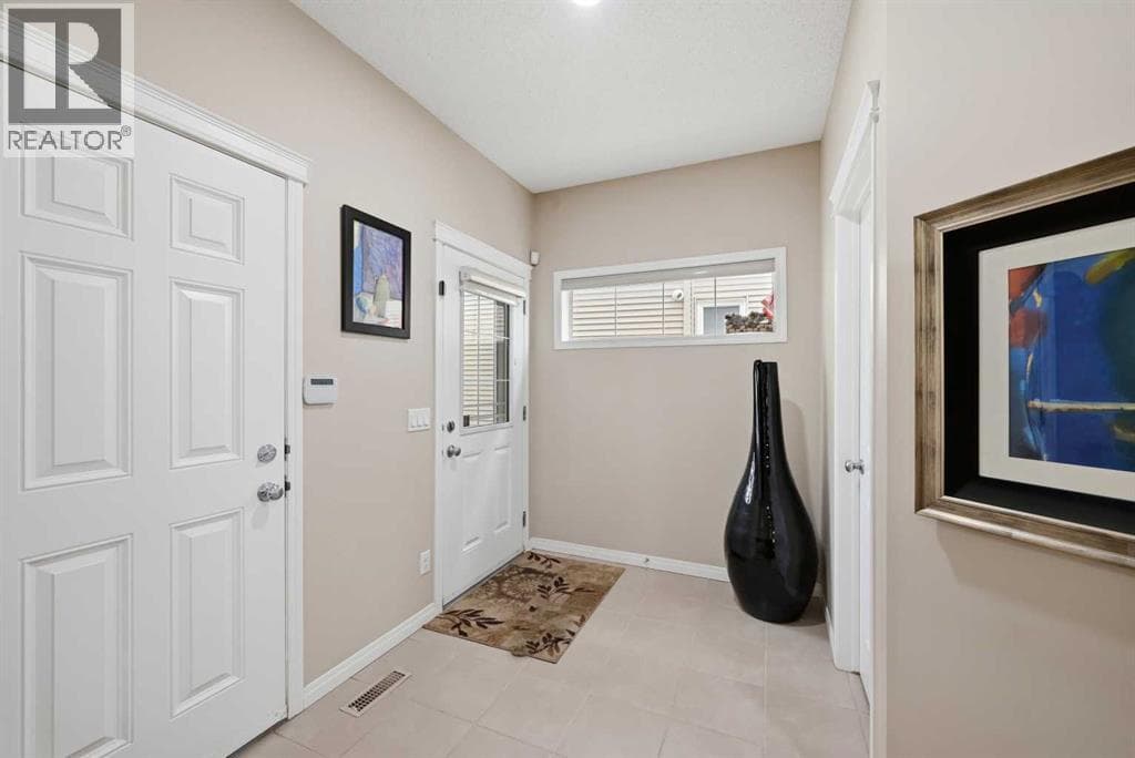 156 Skyview Shores Manor NE — photo 3