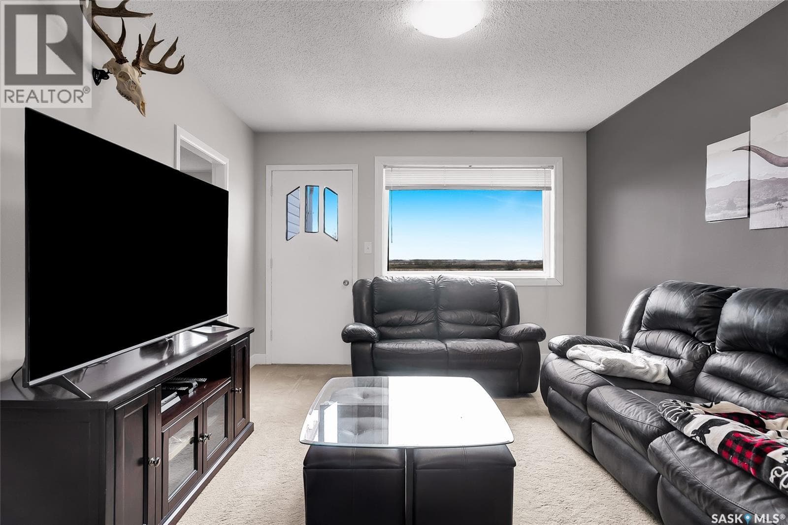 406 Railway AVENUE — photo 4