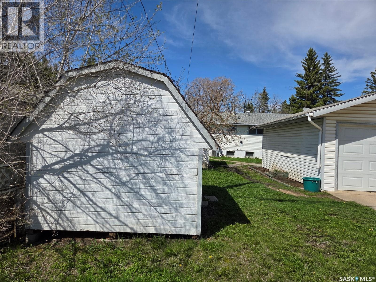 718 98th AVENUE — photo 3