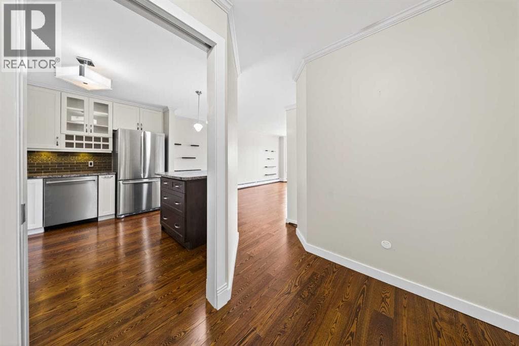 3402, 3402 Hawksbrow Point NW — photo 3