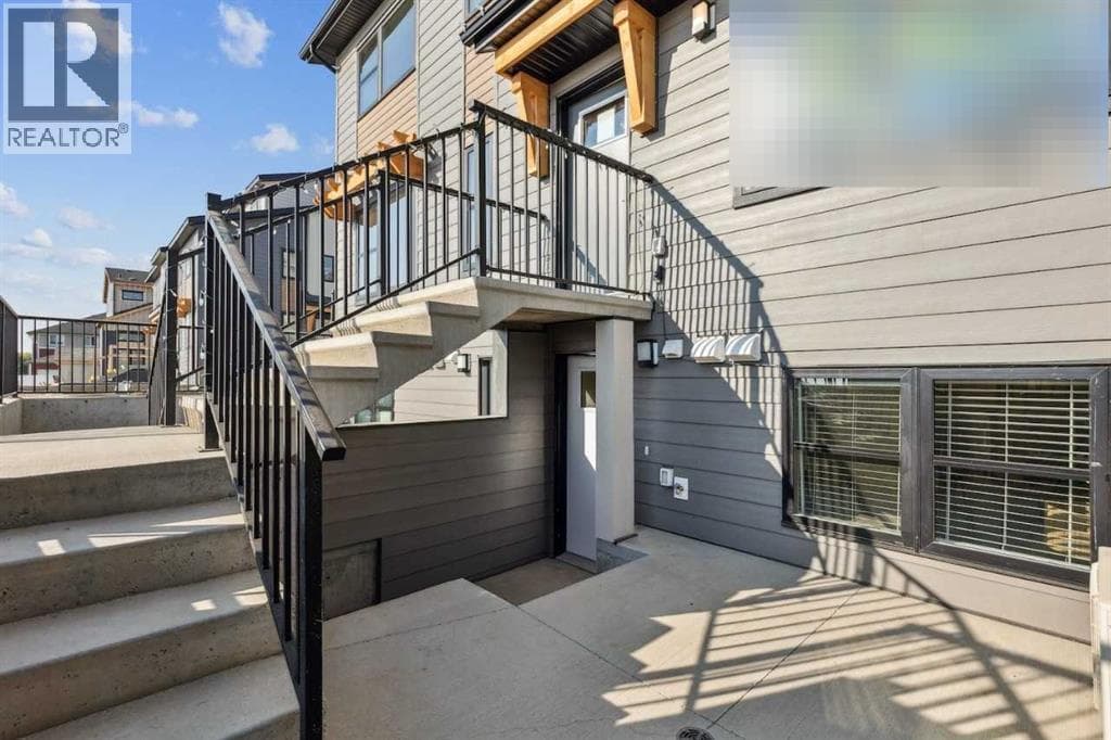 1108, 135 Mahogany Parade SE — photo 2