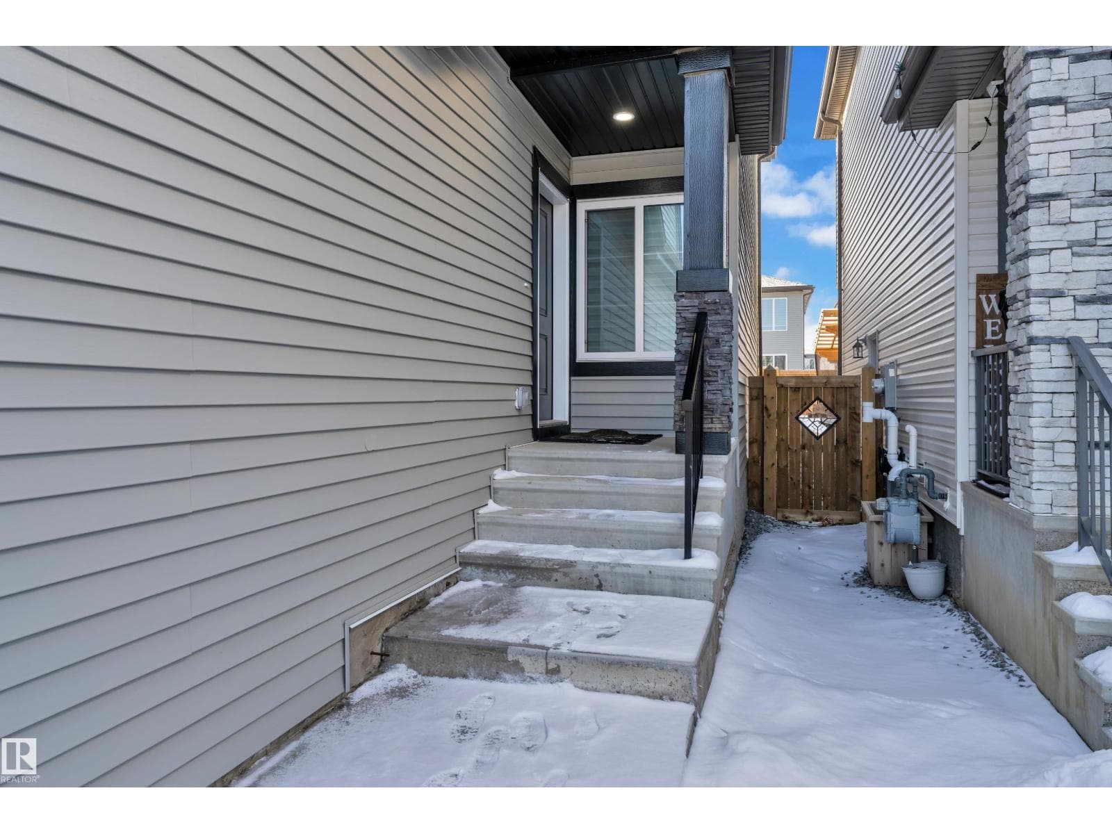 3615 42 AV — photo 5