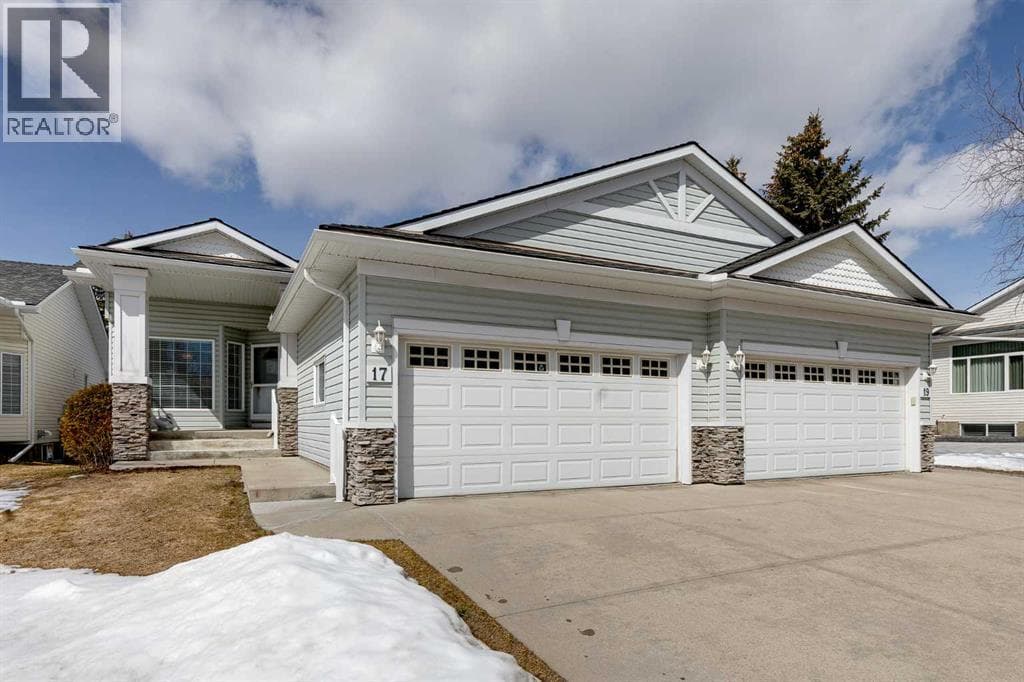 17 Rocky Ridge Villas NW