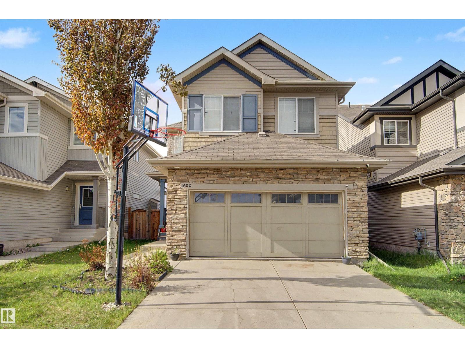 1602 CHAPMAN WY SW