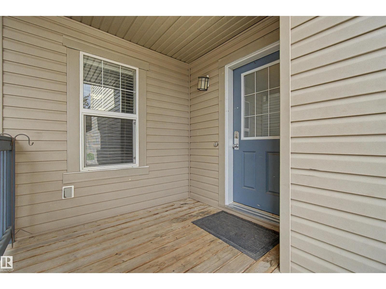 1602 CHAPMAN WY SW — photo 2