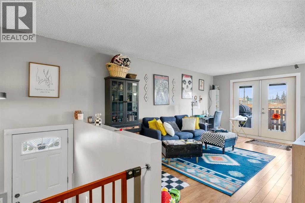 #A, 2737 78 Avenue SE — photo 3