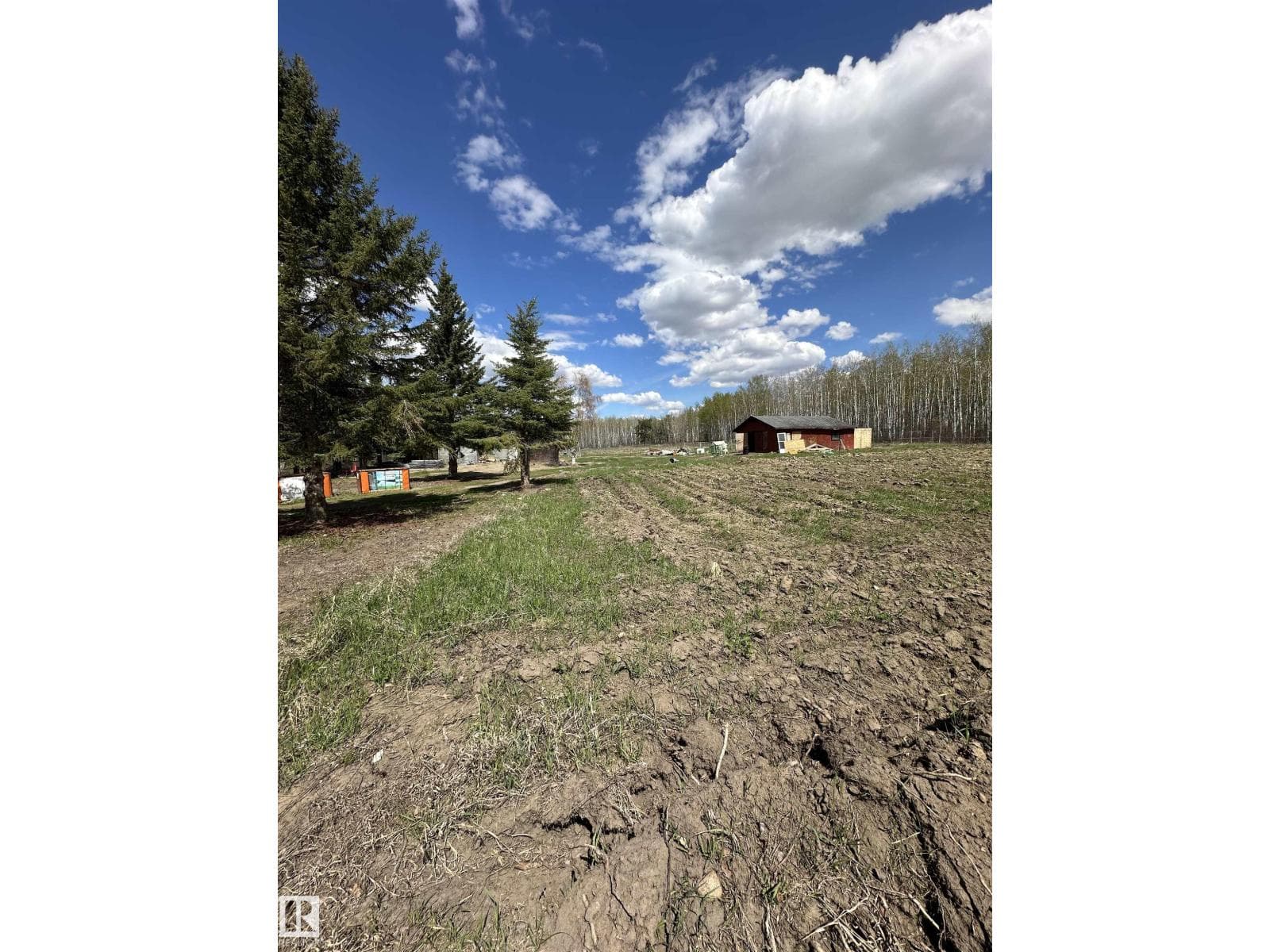 #41 59419 RGE RD 240 — photo 2