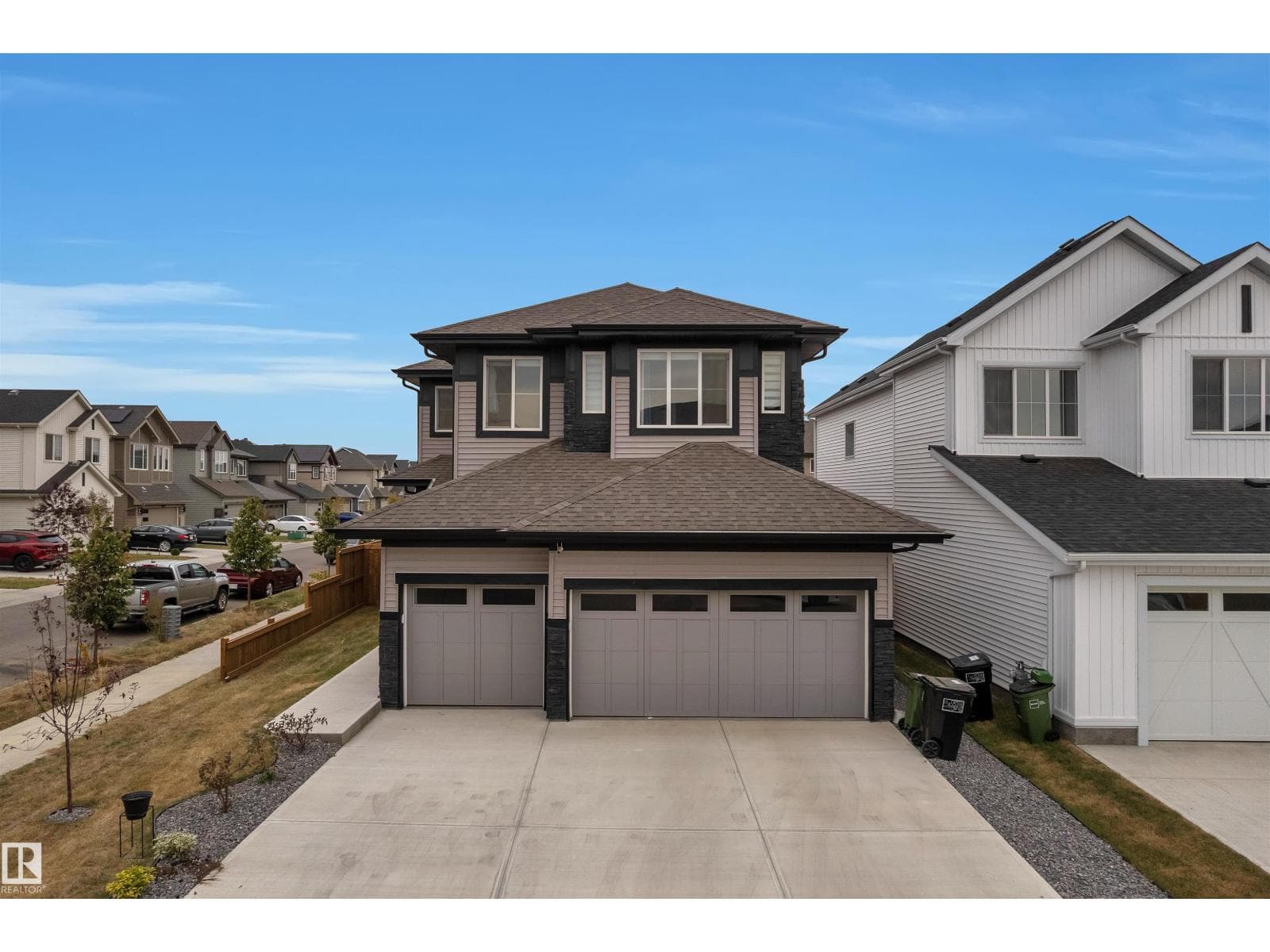 22534 98A AV NW — photo 2
