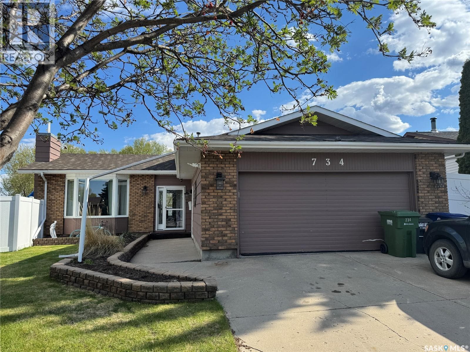 734 Wollaston COURT — photo 2