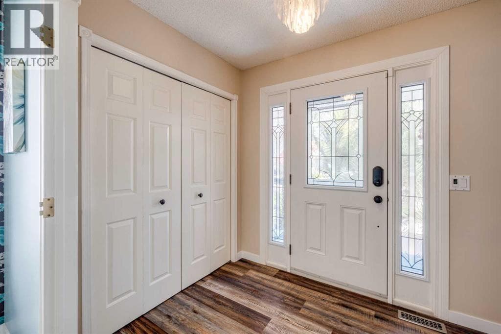 103 Riverview Circle SE — photo 4