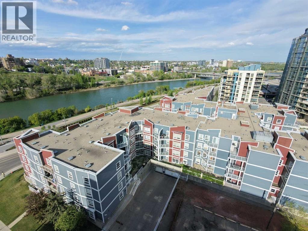 209, 333 Riverfront Avenue SE