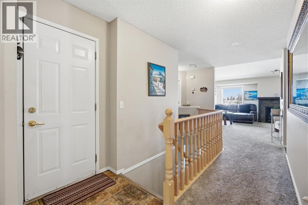 216 Valley Ridge Heights NW — photo 4