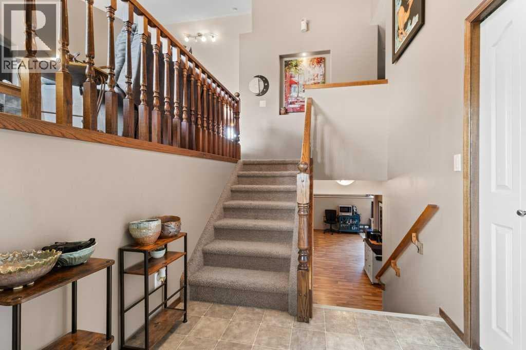 179 Issard Close — photo 4