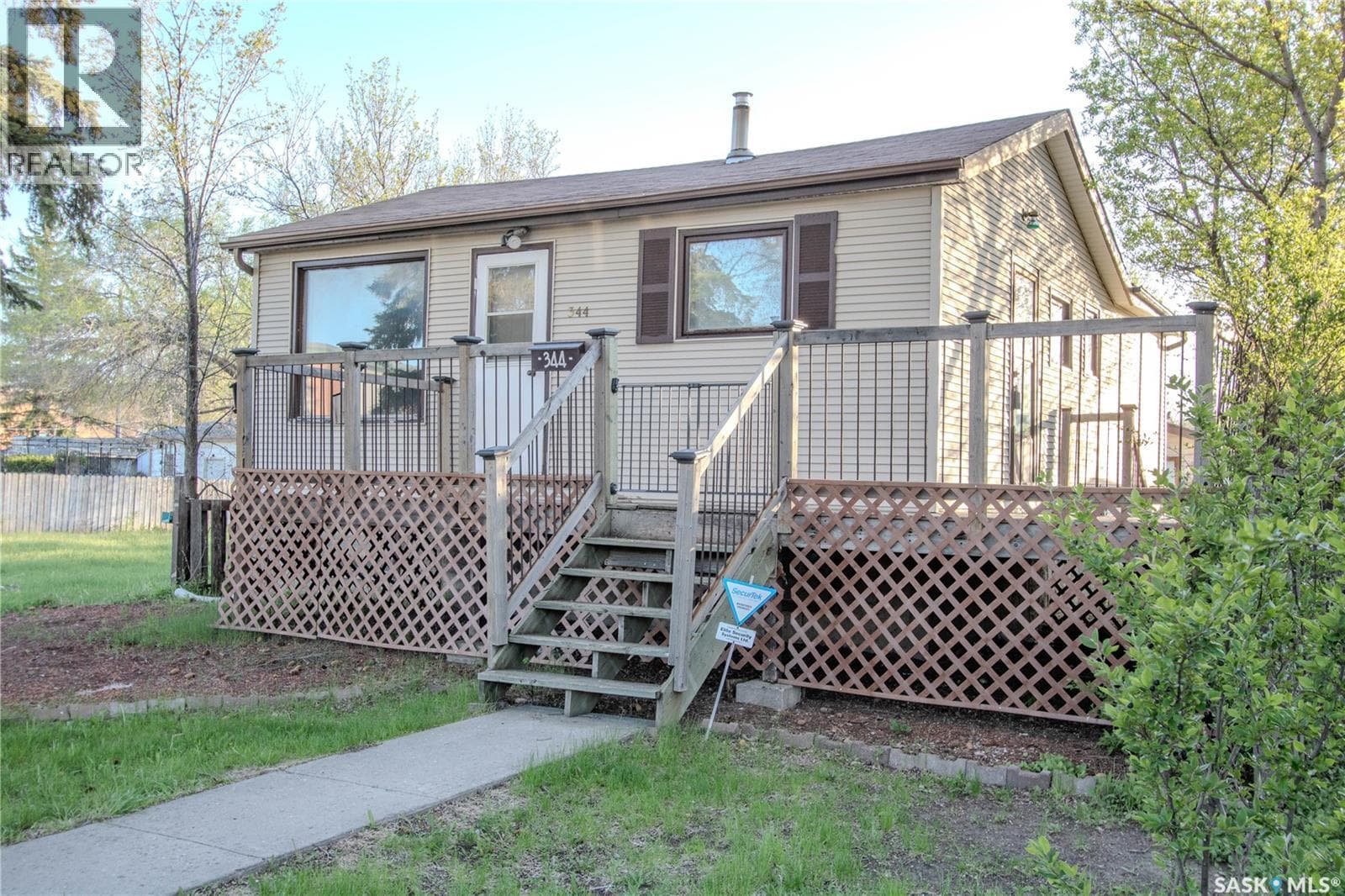 344 Angus STREET