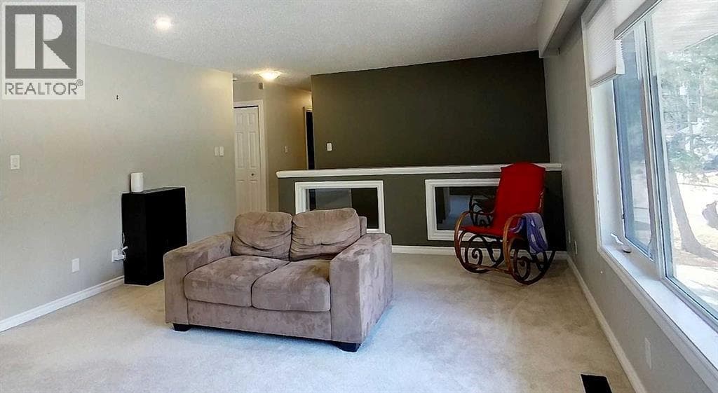 4307 10 Avenue — photo 4