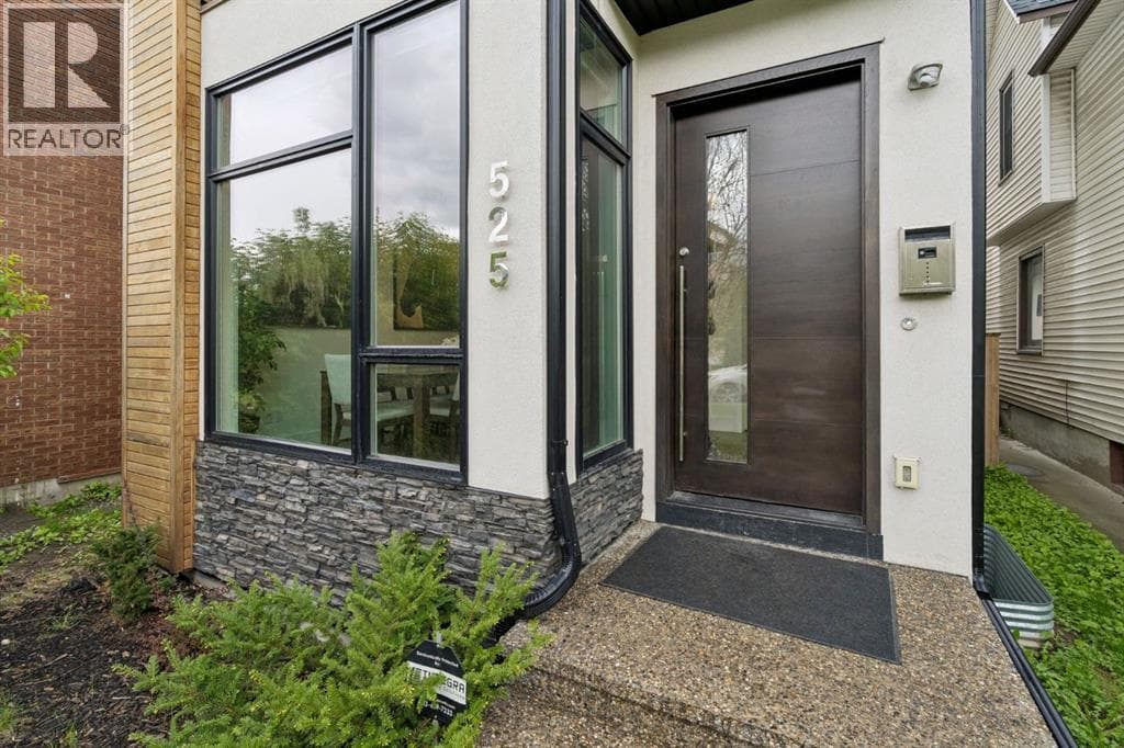 525 20 Avenue SW — photo 2