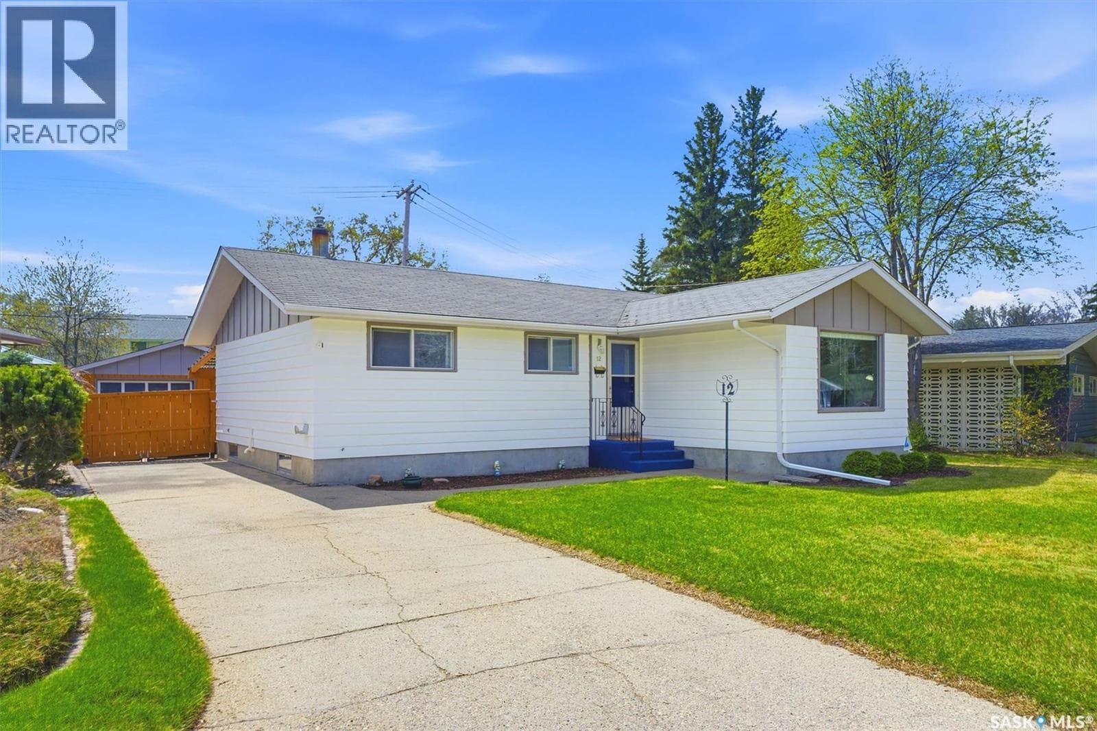 12 Murphy CRESCENT — photo 2