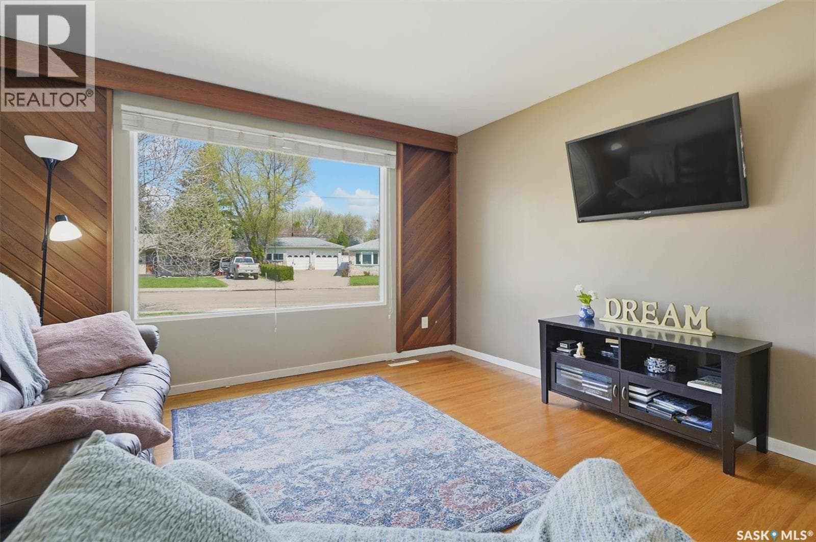 12 Murphy CRESCENT — photo 4
