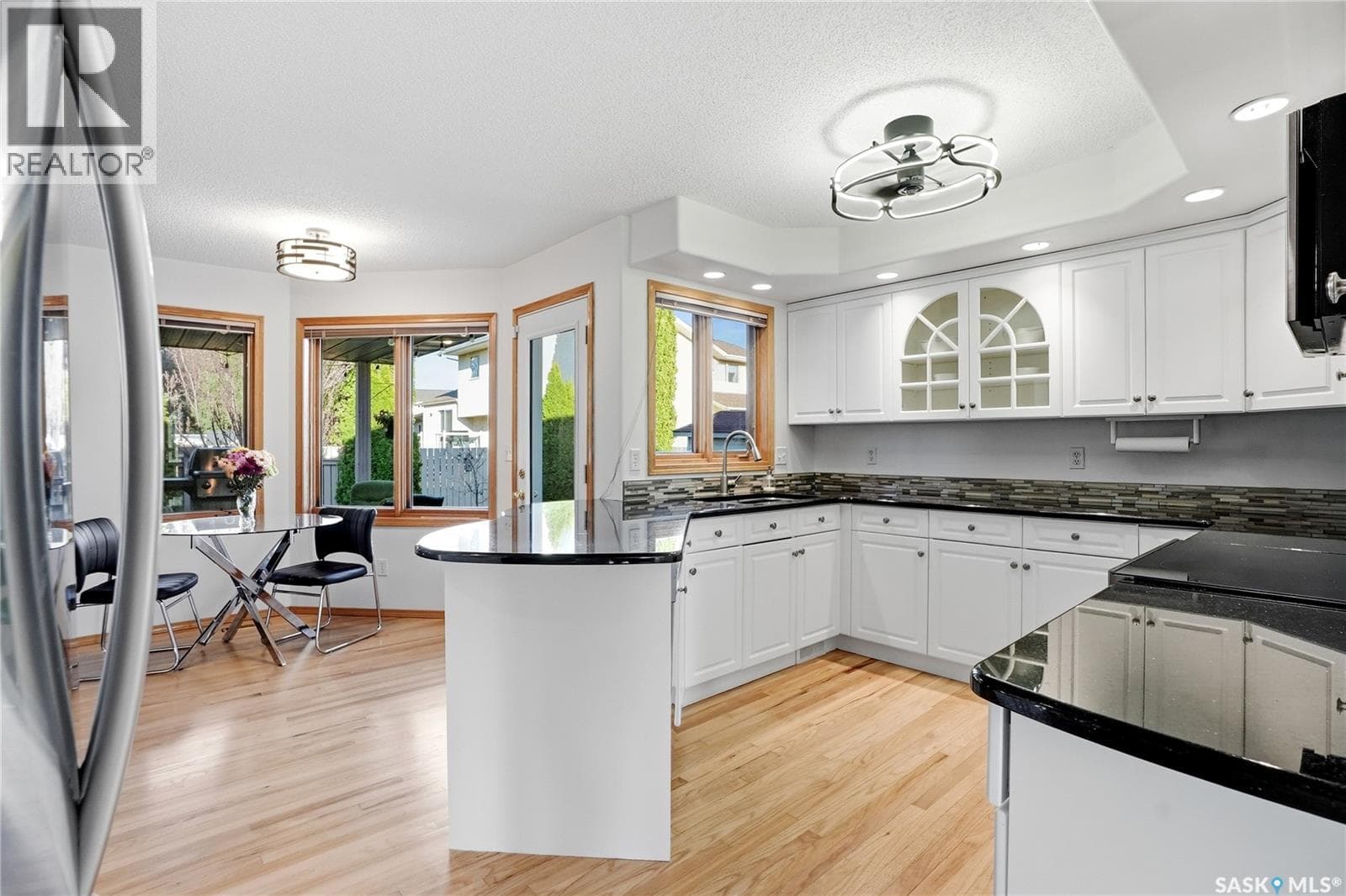 106 Epp AVENUE — photo 5