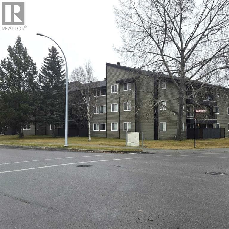 105A, 5611 10 Avenue