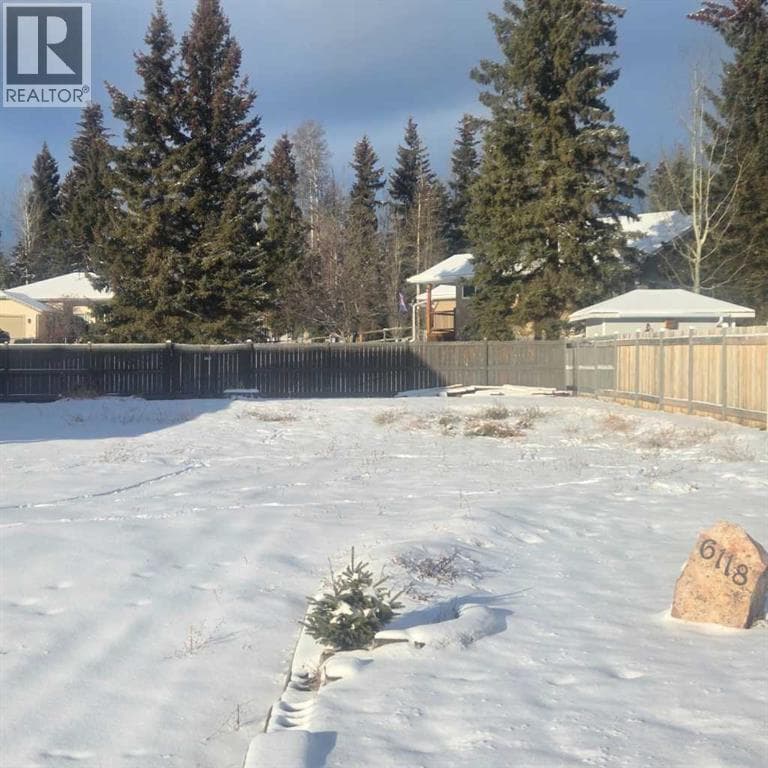 6118 11 Avenue — photo 2