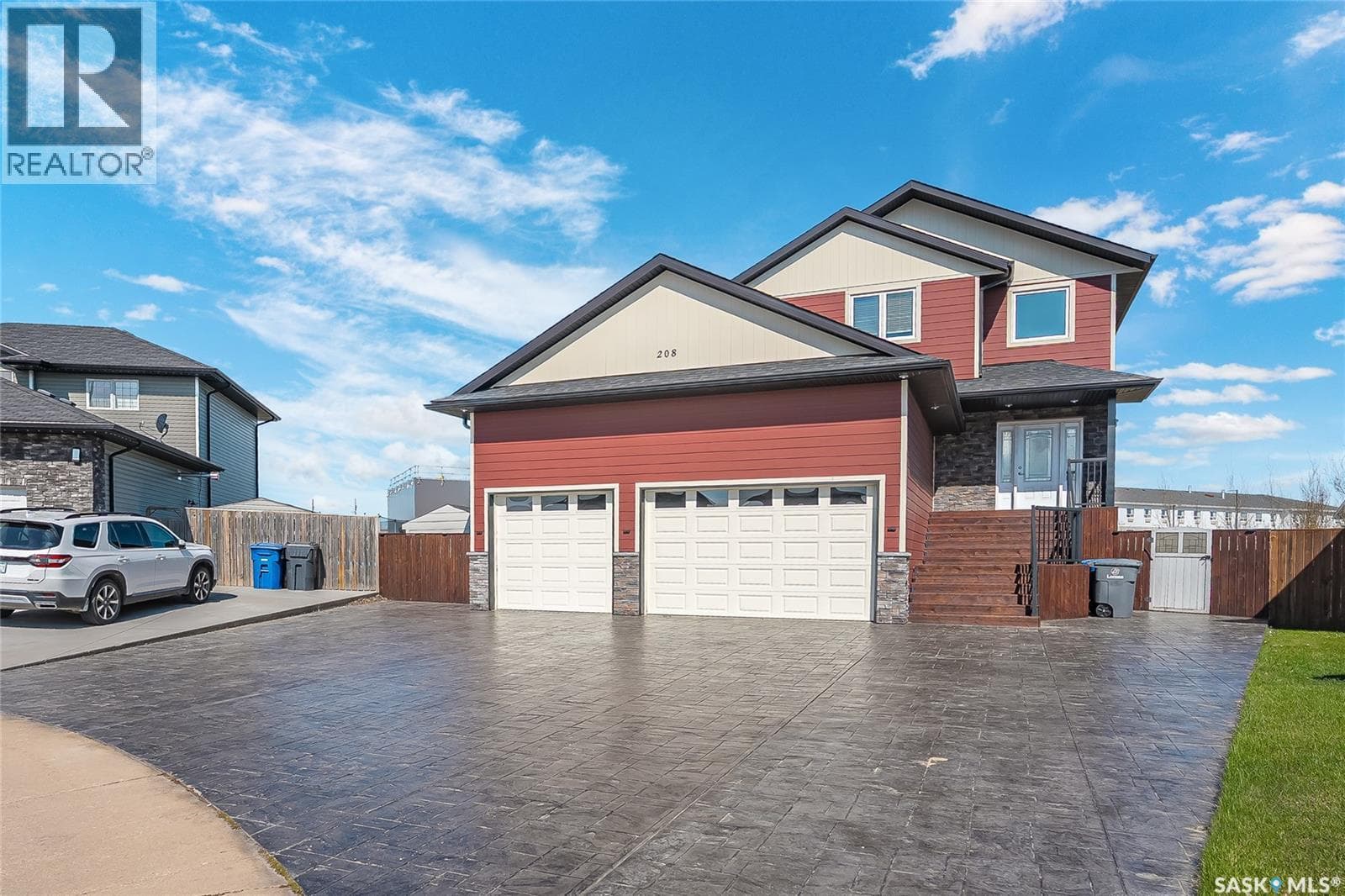 208 O' Meara COURT — photo 2
