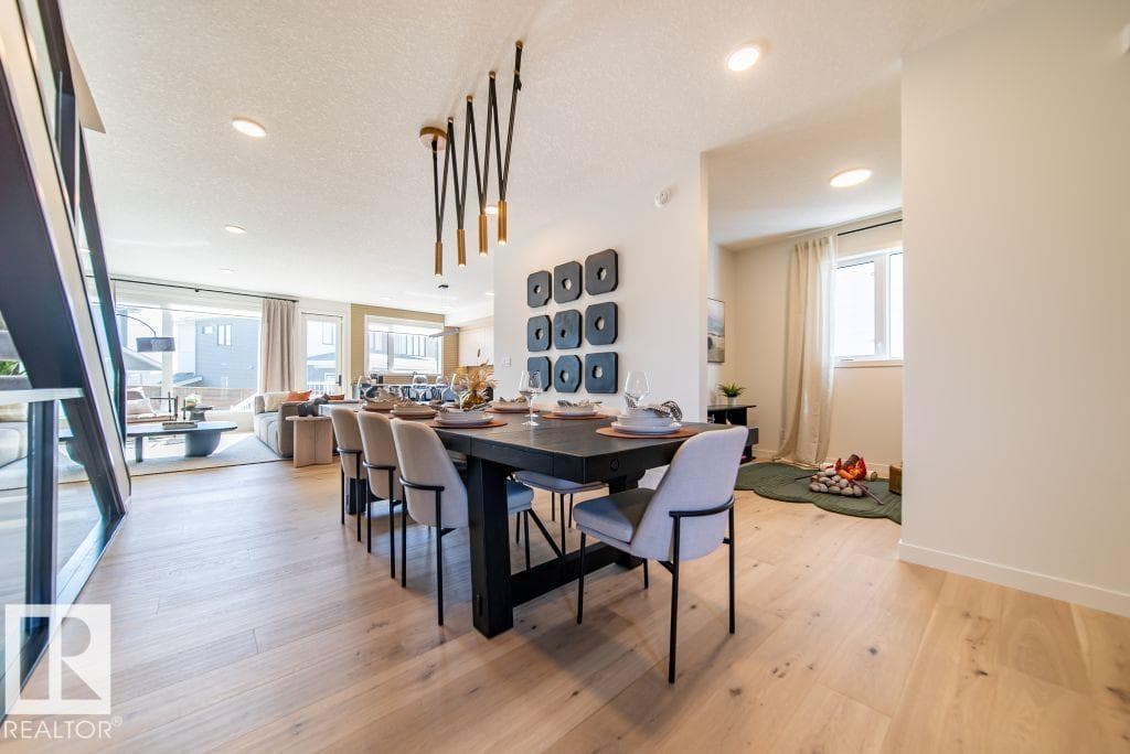 22 Devonshire DR S — photo 2