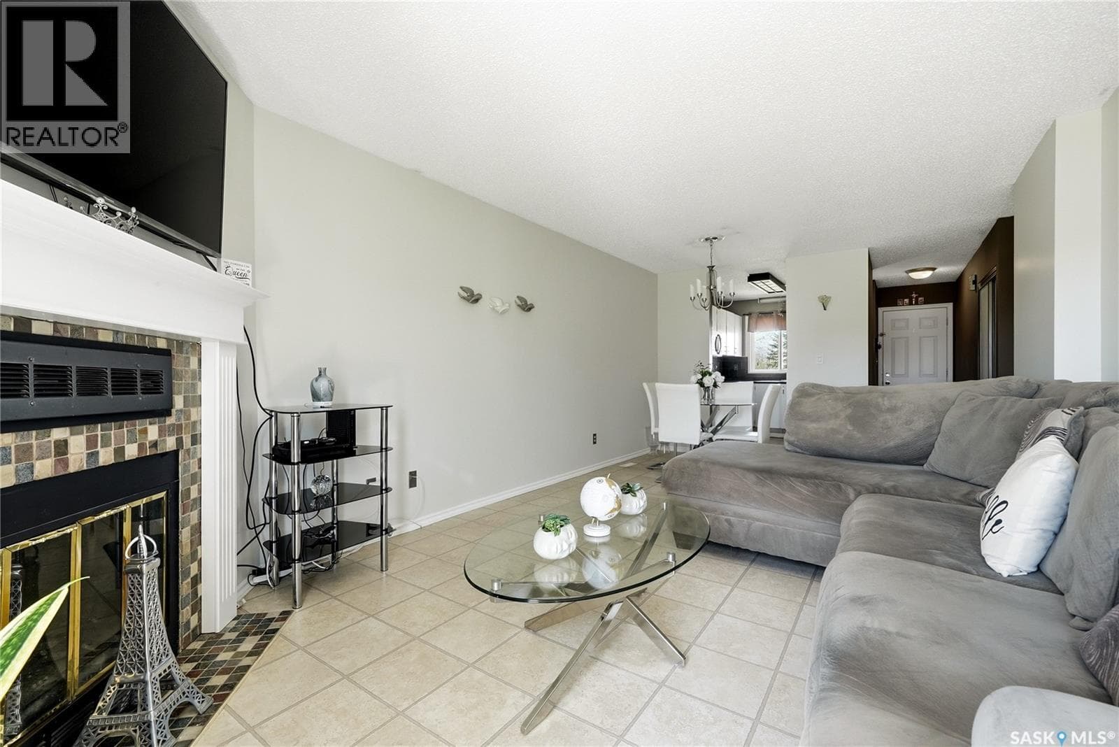 6427 Rochdale BOULEVARD — photo 2